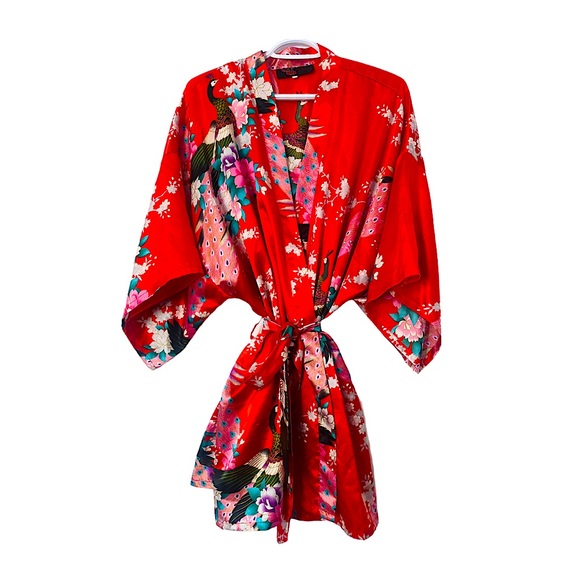 Vintage Other - Vintage 80s Kimono Peacock Silky Red Chinese 3/4